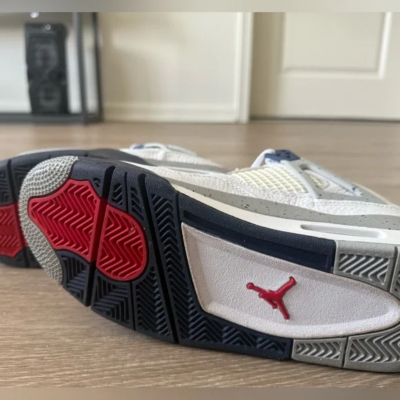 AIR JORDAN 4 RETRO “MIDNIGHT NAVY” - Picture 6 of 6